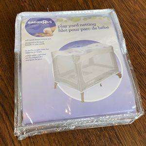New BabiesRus Play yard netting